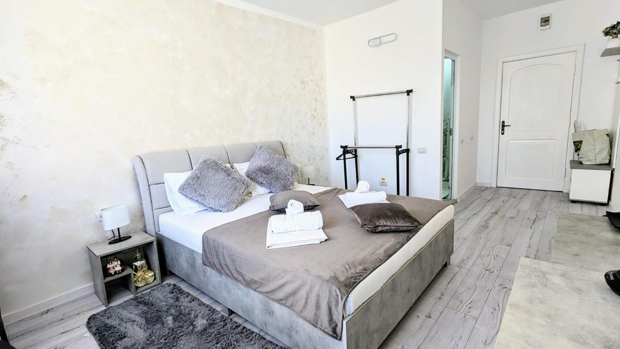 Ts Apartment Curtea de Argeş